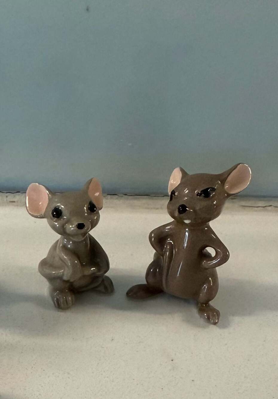 Vintage Hagen-Renaker Miniature Mouse Set (Big Brother Mouse and Small Mouse)